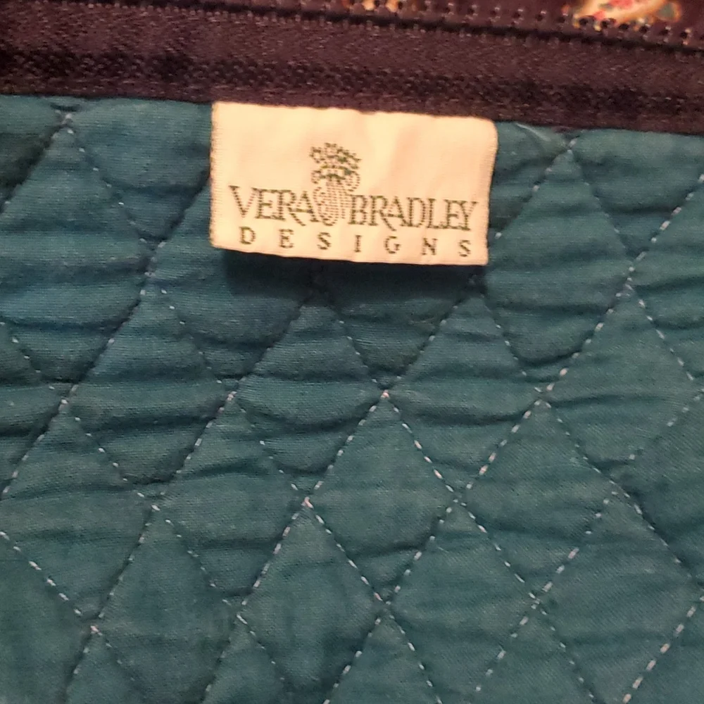 Vera Bradley weekend bag - Picture 3 of 5